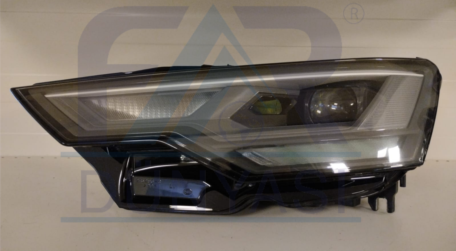 AUDI A6 C8 SOL FAR 18-23 ORIJINAL CIKMA 1ZX013376-01 4K0941033