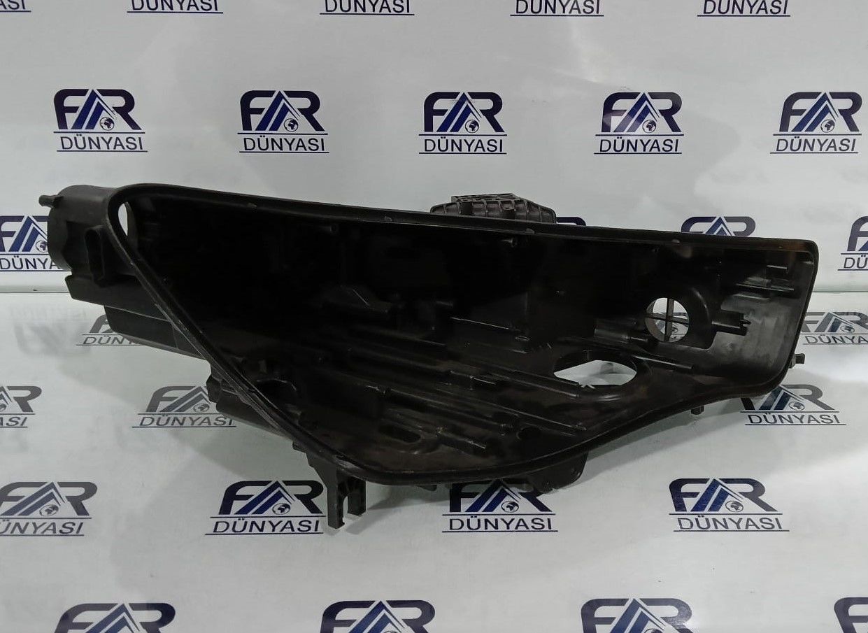 AUDI A4 MATRİX 5065 SAĞ KASA 5065