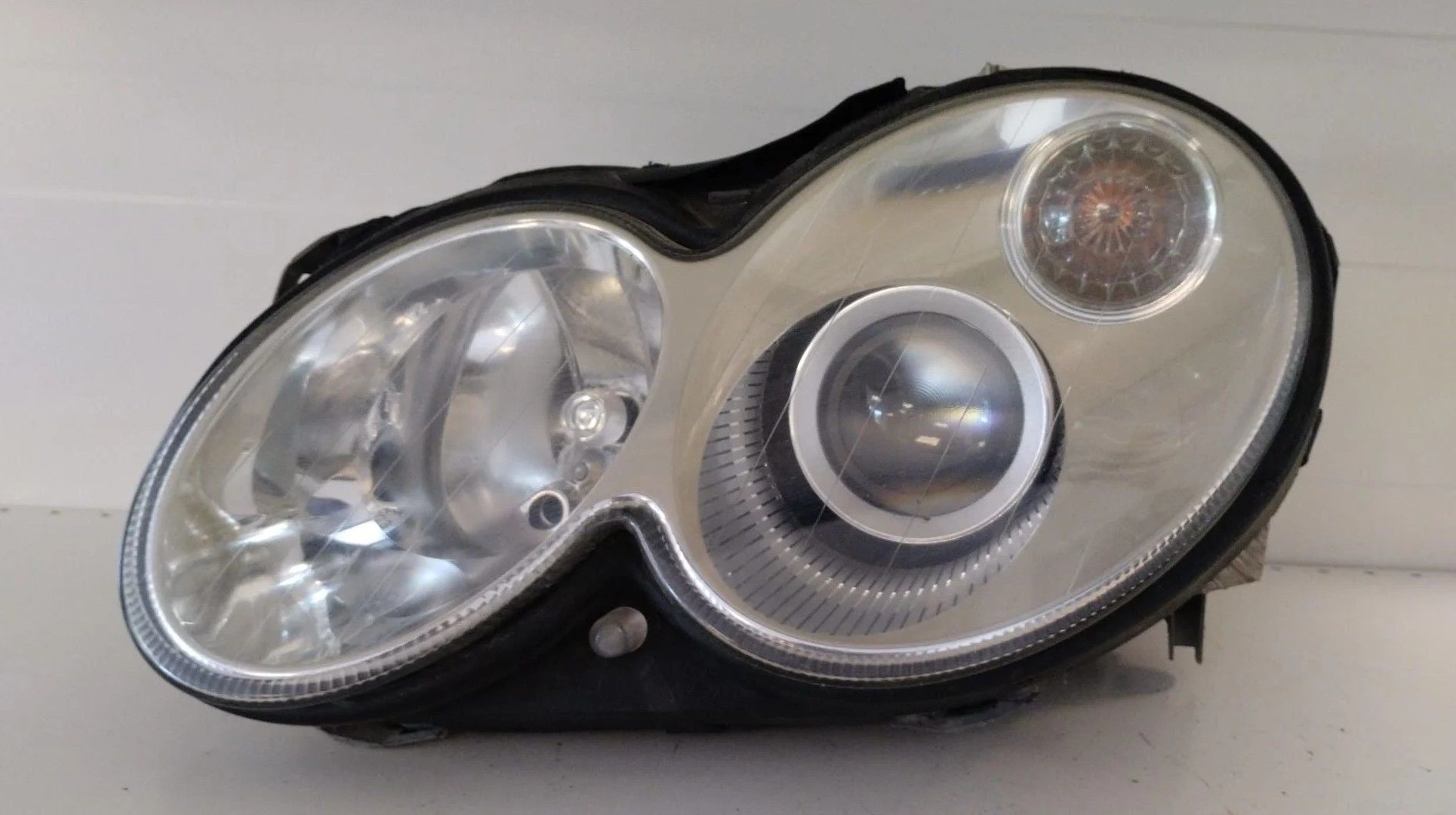 MERCEDES C CLASS W203 MAKYAJLI XENON SOL FAR 00-07 ORIJINAL CIKMA A2038203761