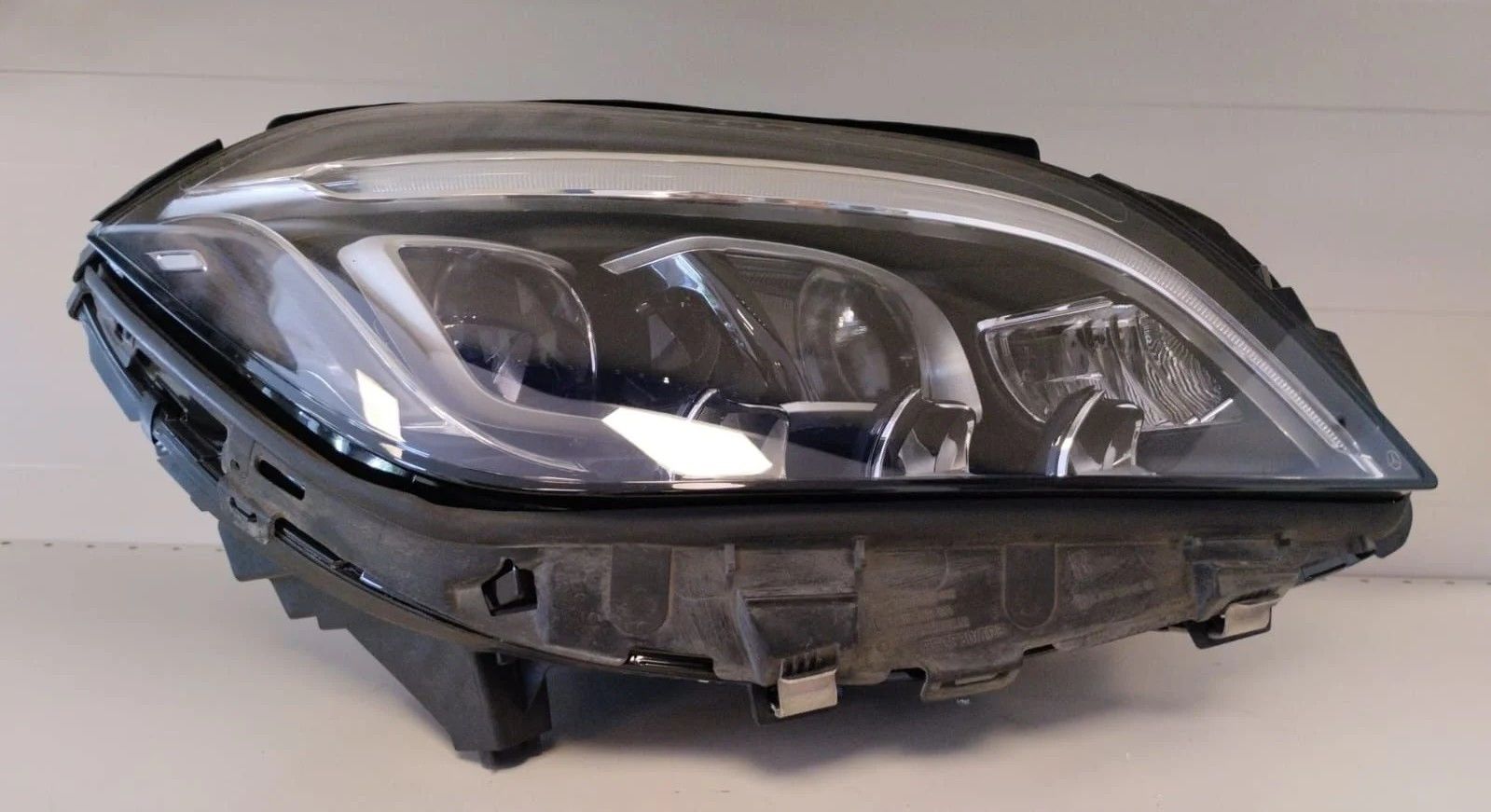 MERCEDES CLS CLASS W218 MULTIBEAM LED SAG FAR 11-17 ORIJINAL CIKMA A2189067101