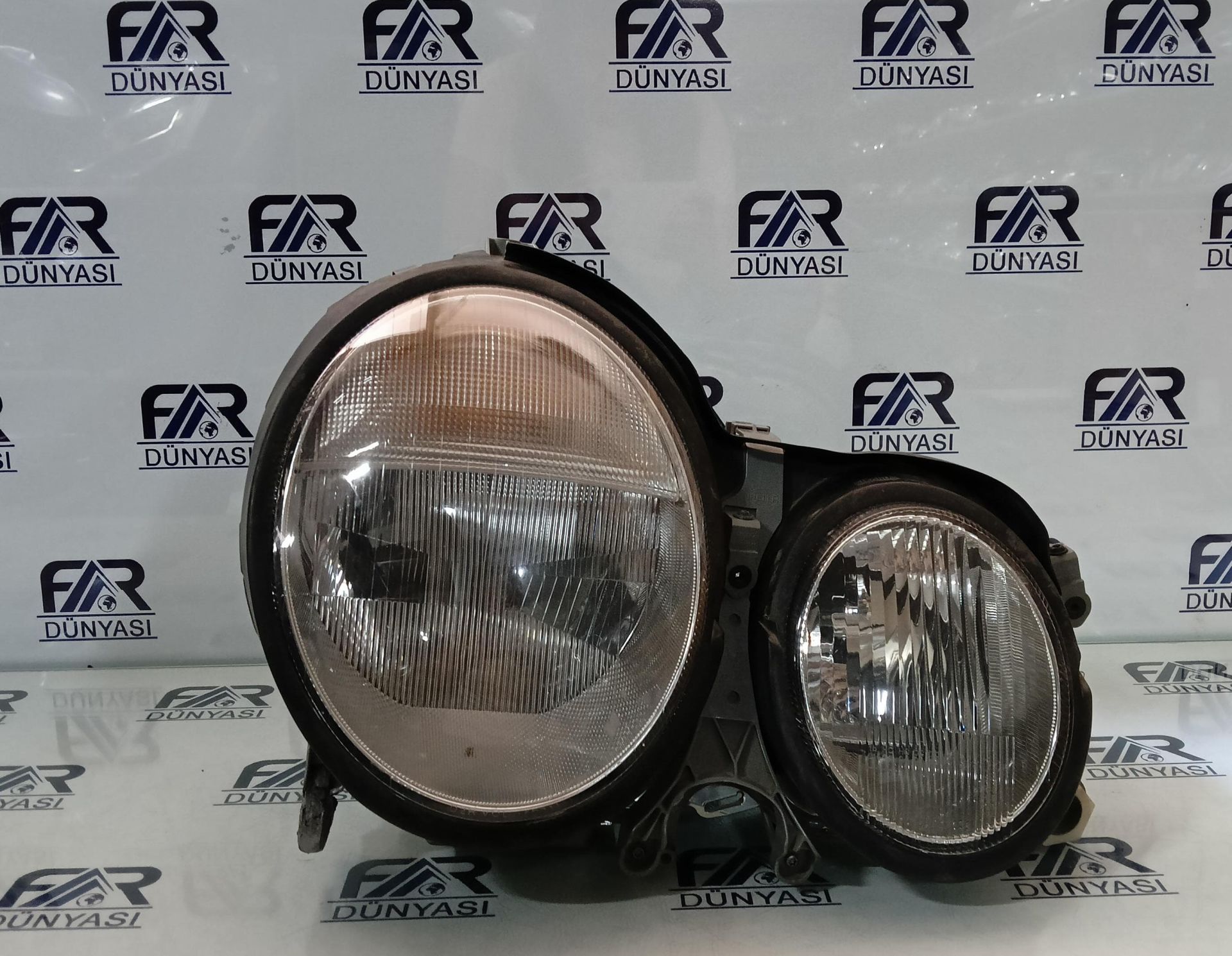 MERCEDES E CLASS W210 XENON SAG FAR 96-99 ORIJINAL CIKMA A2108200461