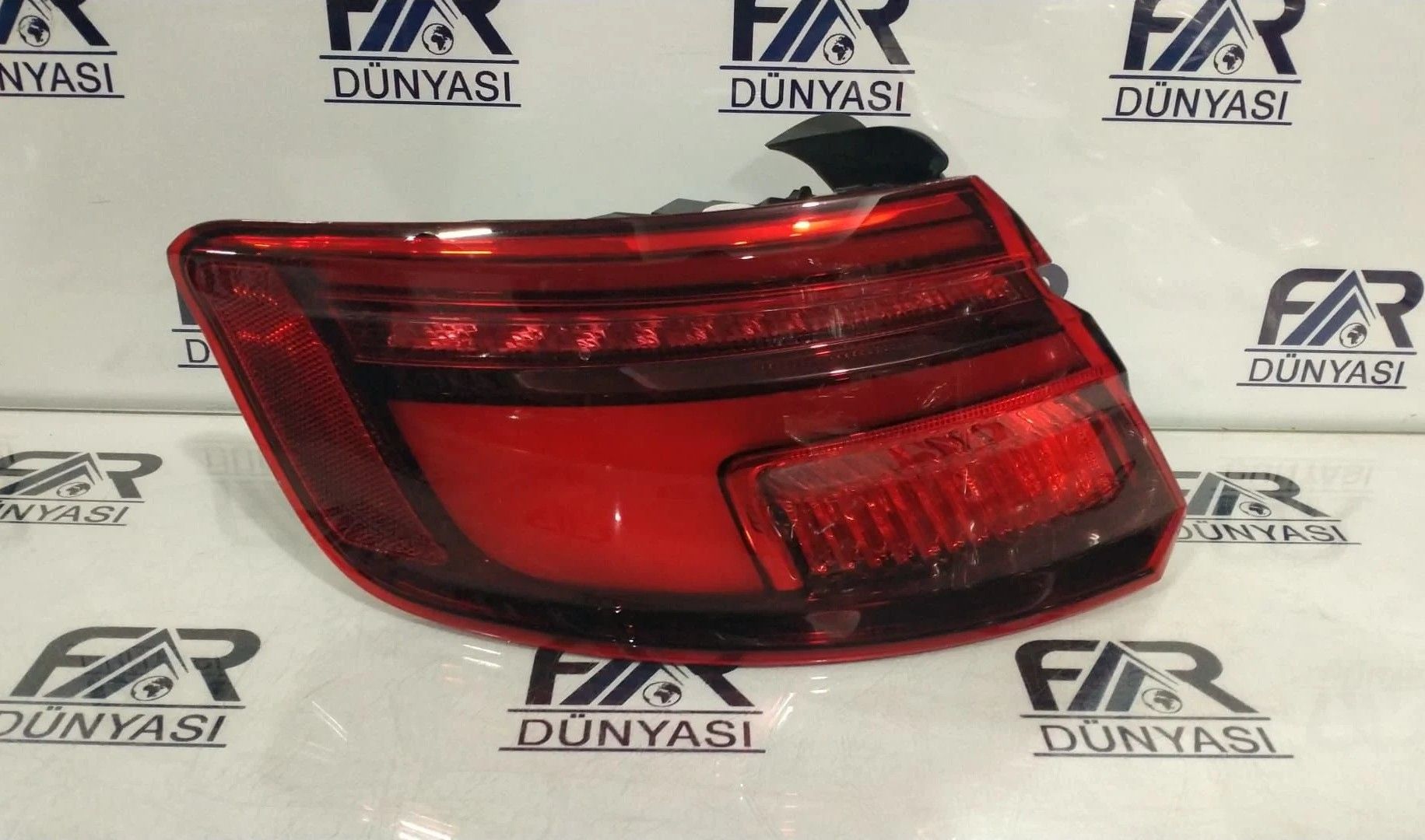AUDI A3 SPORTBACK LED SOL DIS STOP 17-20 ORIJINAL SIFIR 8V4945091