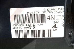 RENAULT MEGANE 3 (ZEMIN SIYAH) SAG FAR 12-14 ORIJINAL SIFIR 711307024125 260105680R