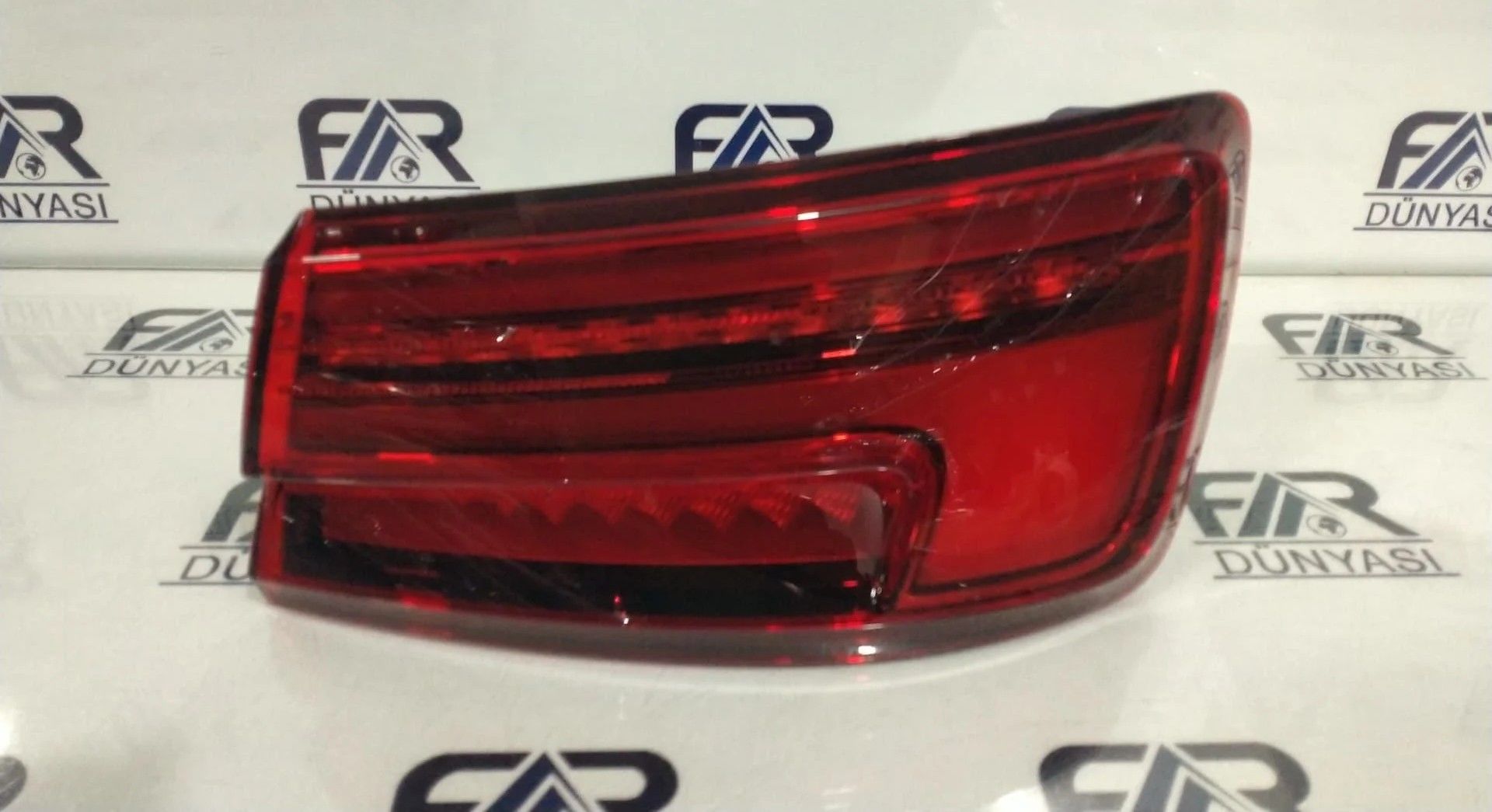 AUDI A3 LED SAG DIS STOP 17-20 ORIJINAL SIFIR 8V5945092D