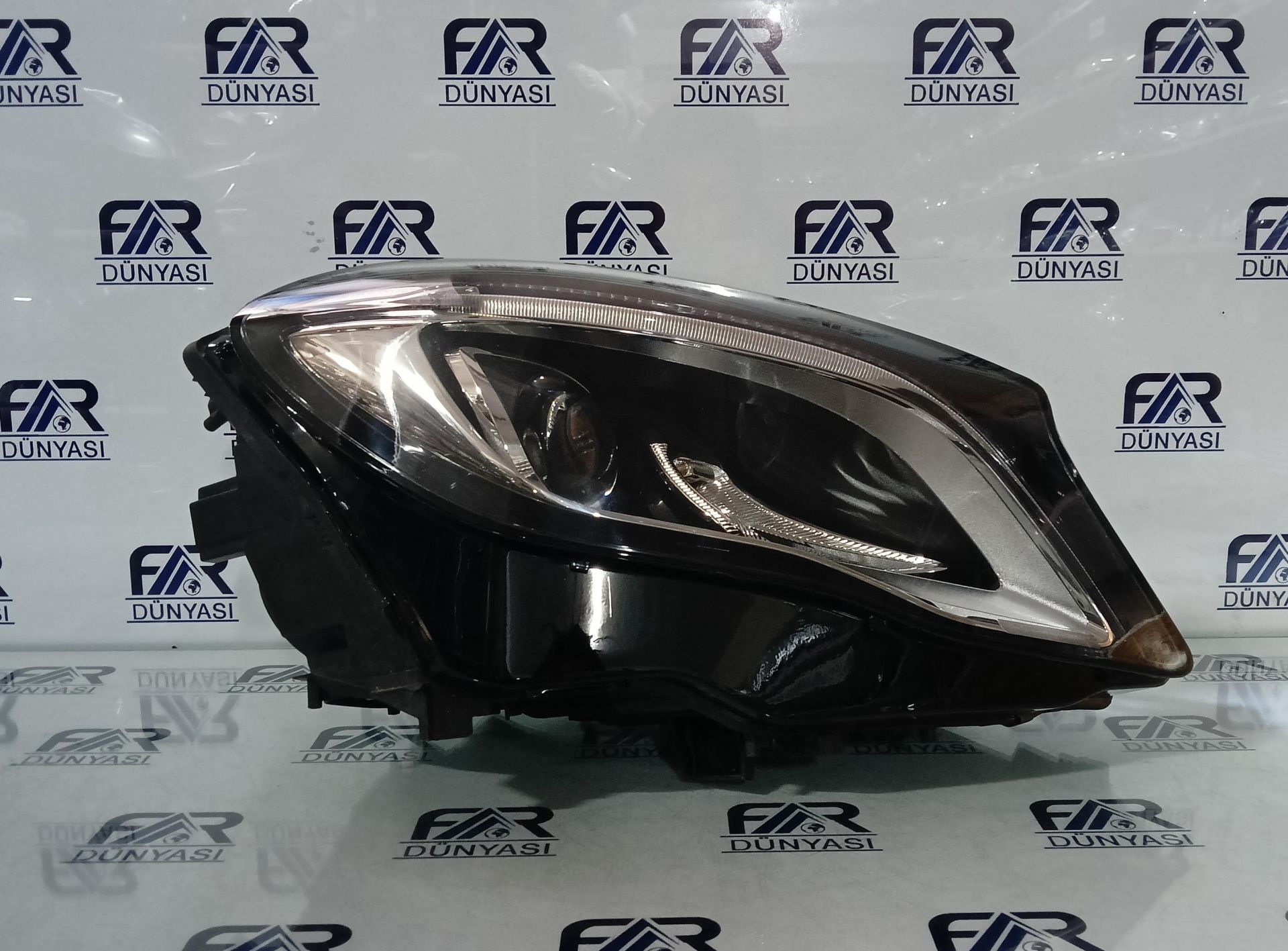 MERCEDES GLA CLASS W156 LED SAG FAR 15-22 ORIJINAL CIKMA A1569067000 A1569067600 711451000322