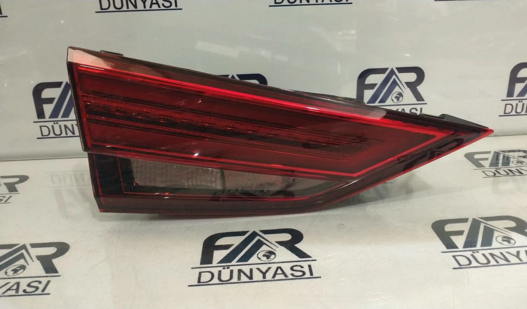 AUDI A3 LED SOL IC STOP 17-20 ORIJINAL SIFIR 8V5945093D