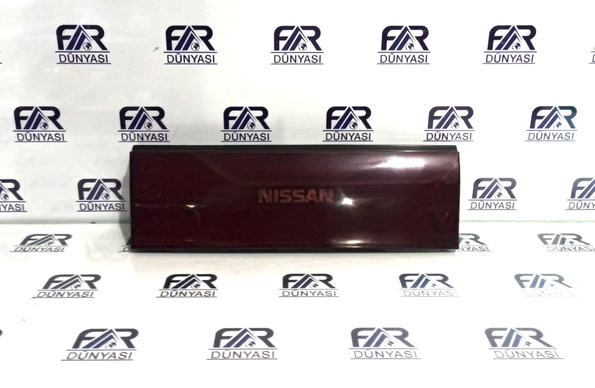 NISSAN CEFIRO A31 BAGAJ REFLEKTOR 88-94 ORIJINAL CIKMA