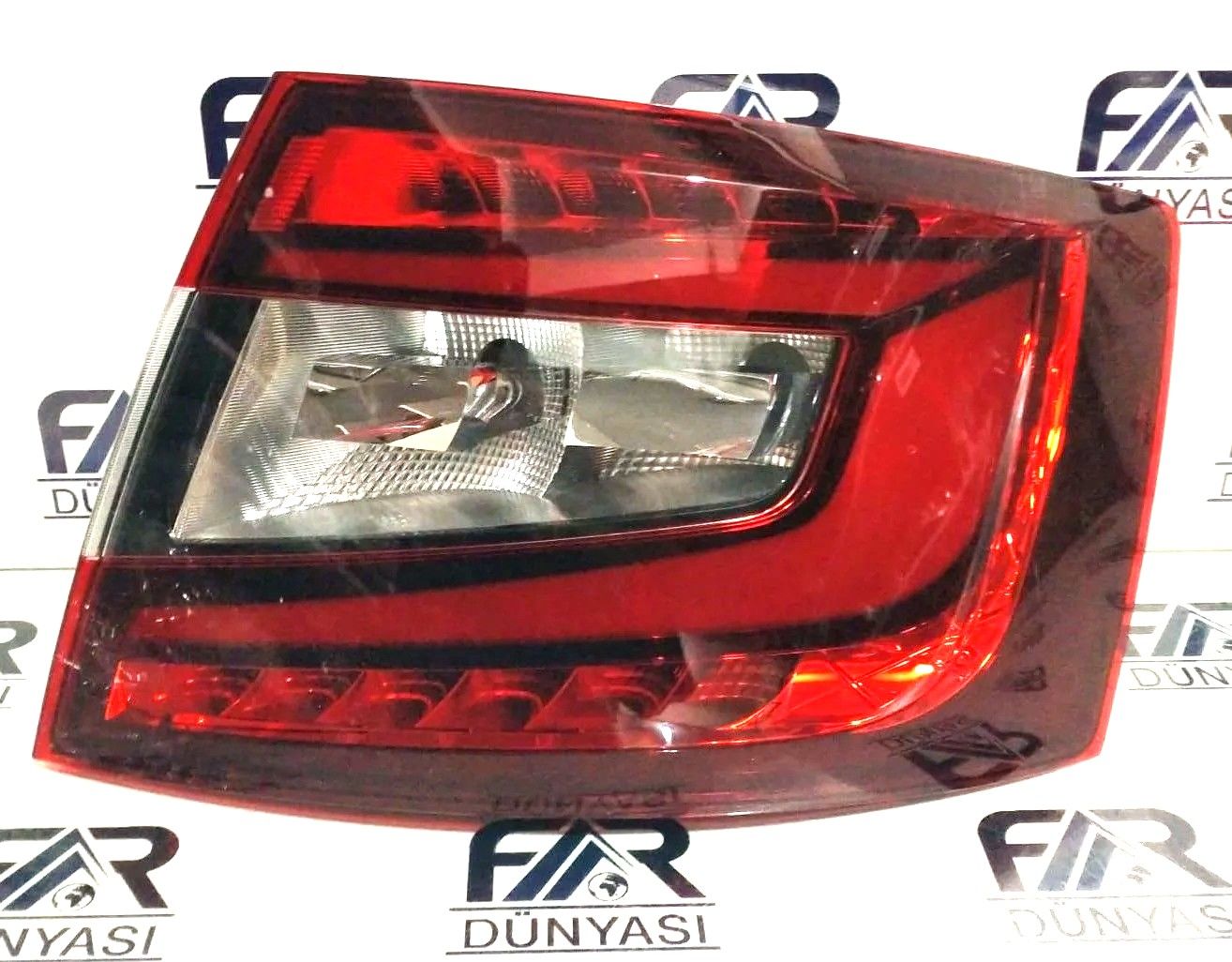 SKODA OCTAVIA LED SAG DIS STOP 18-20 ORIJINAL SIFIR 2SK012881061