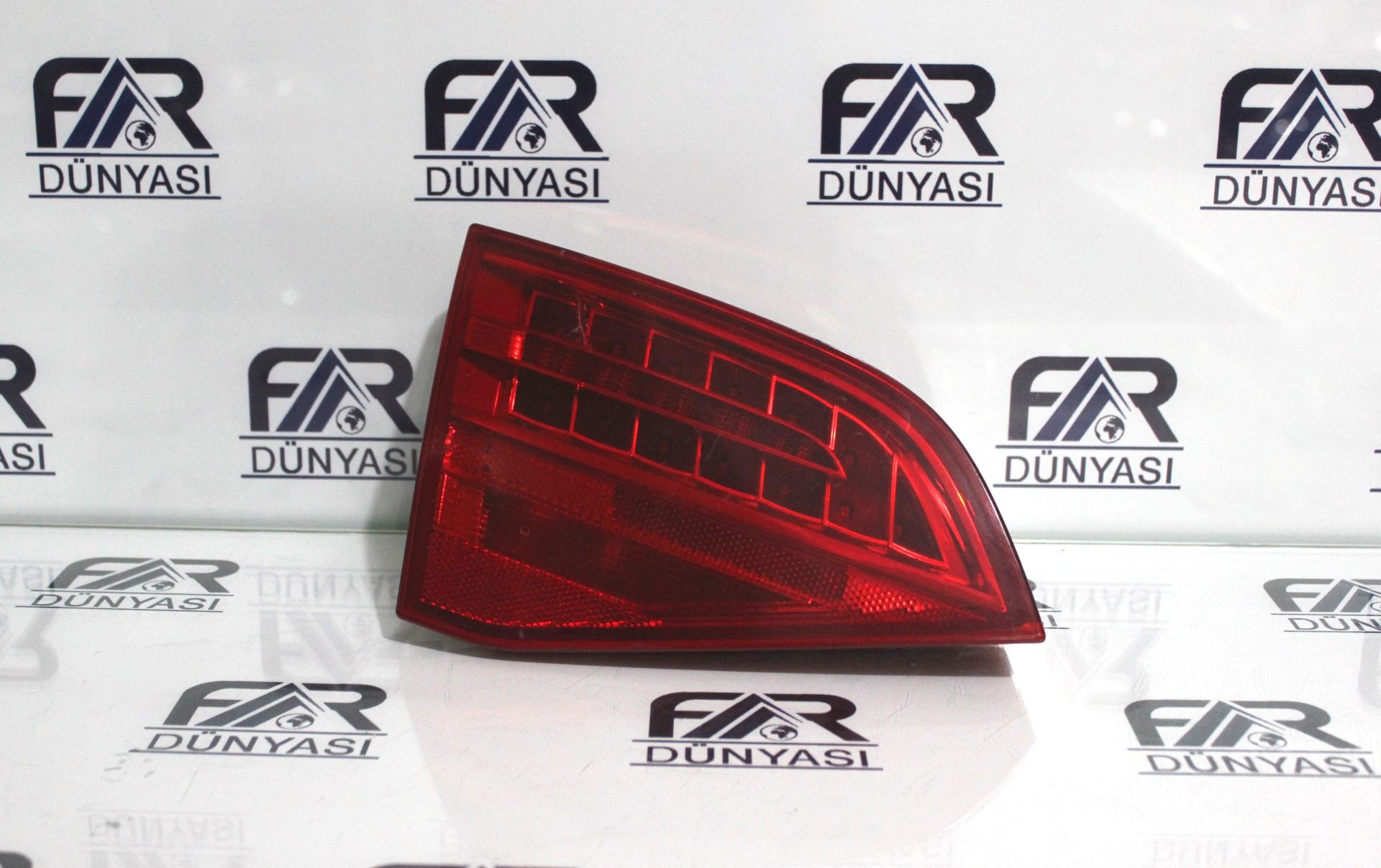 AUDI A4 B8 SW LED SOL IC STOP 08-12 ORIJINAL CIKMA 8K9945093B