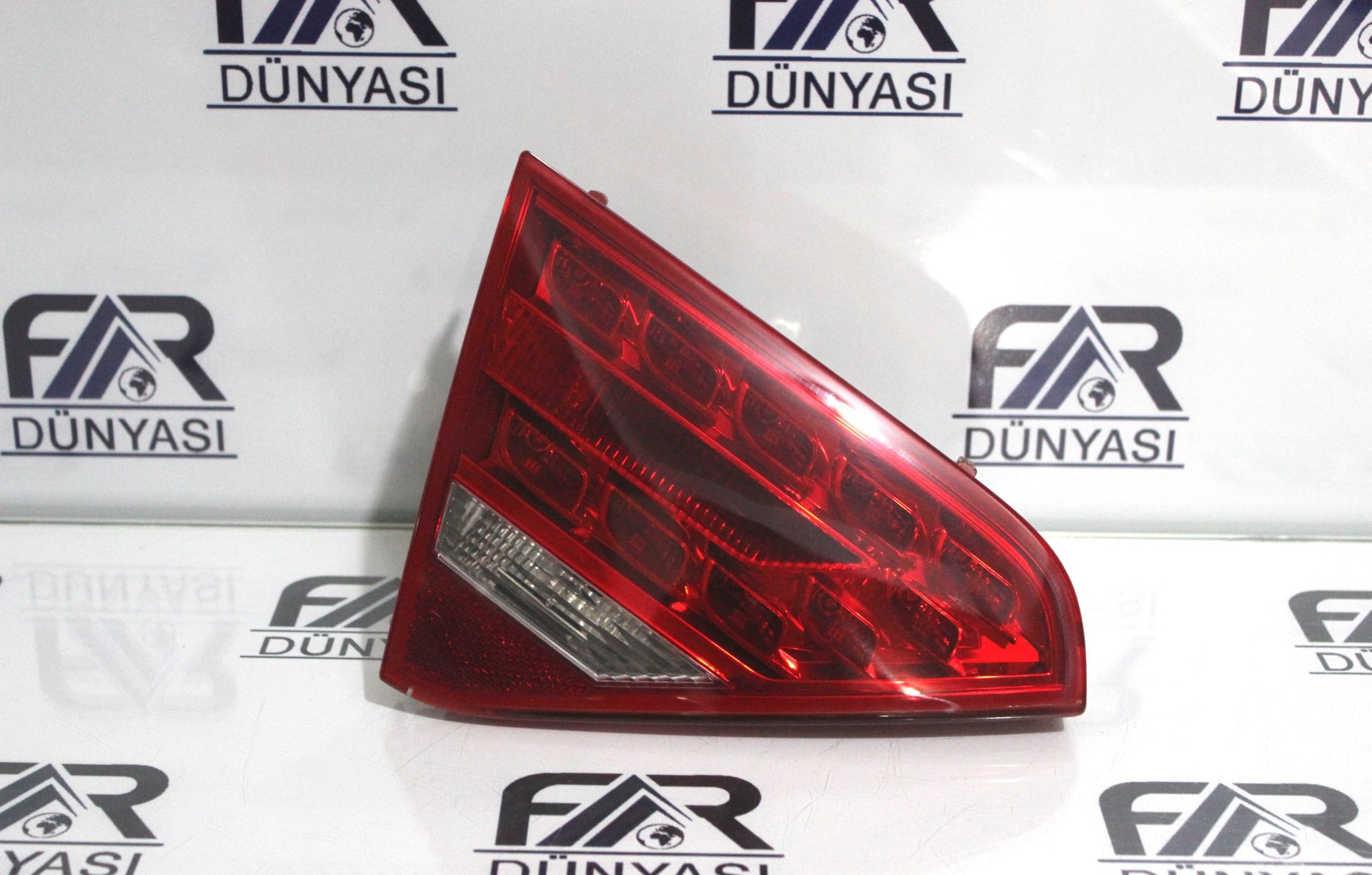 AUDI A5 SPORTBACK LED SOL IC STOP 08-12 ORIJINAL CIKMA 8T0945093A