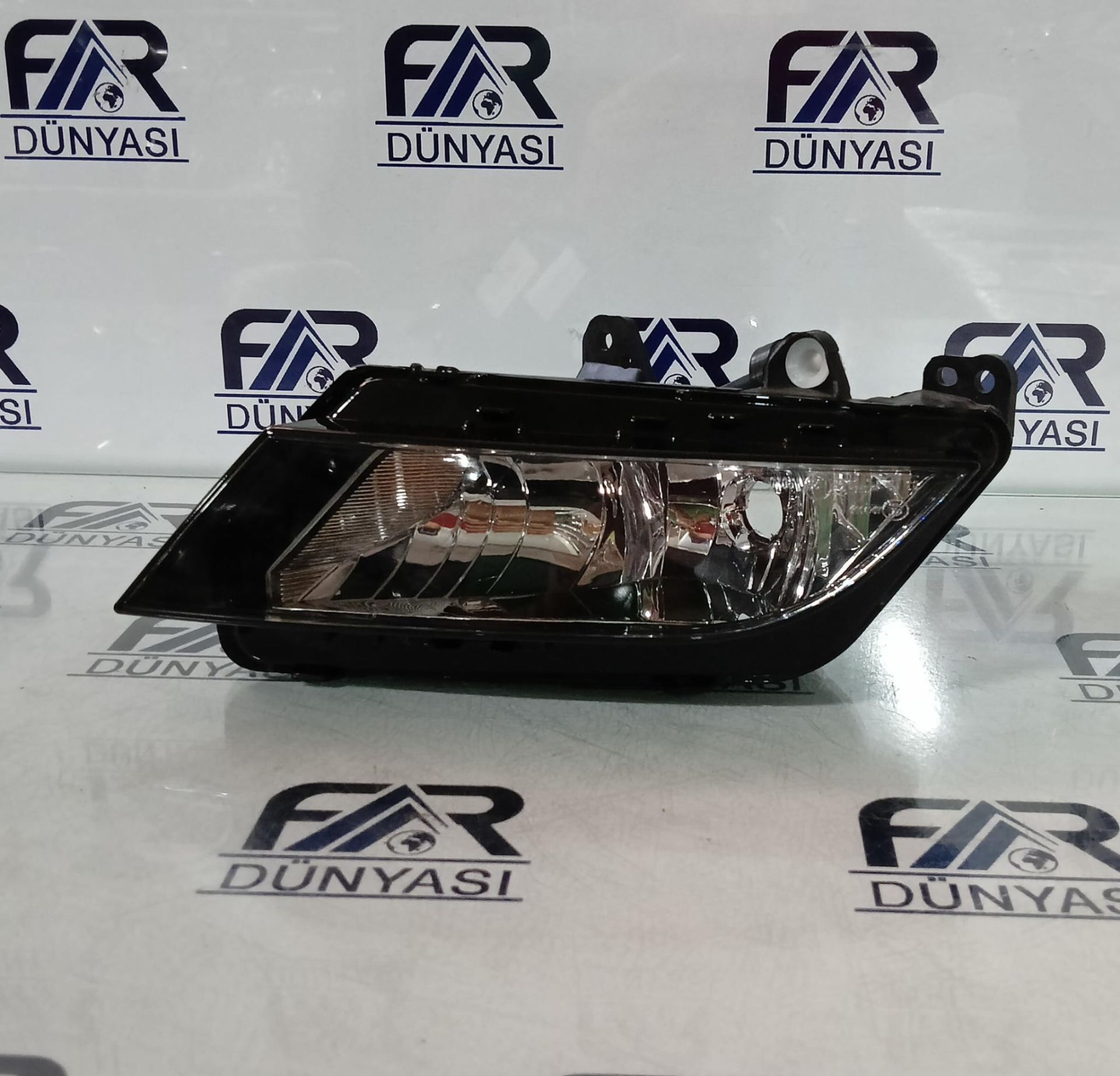SEAT IBIZA 2013-2017 ORJINAL SIFIR SAĞ SİS LAMBASI 6J9941702A