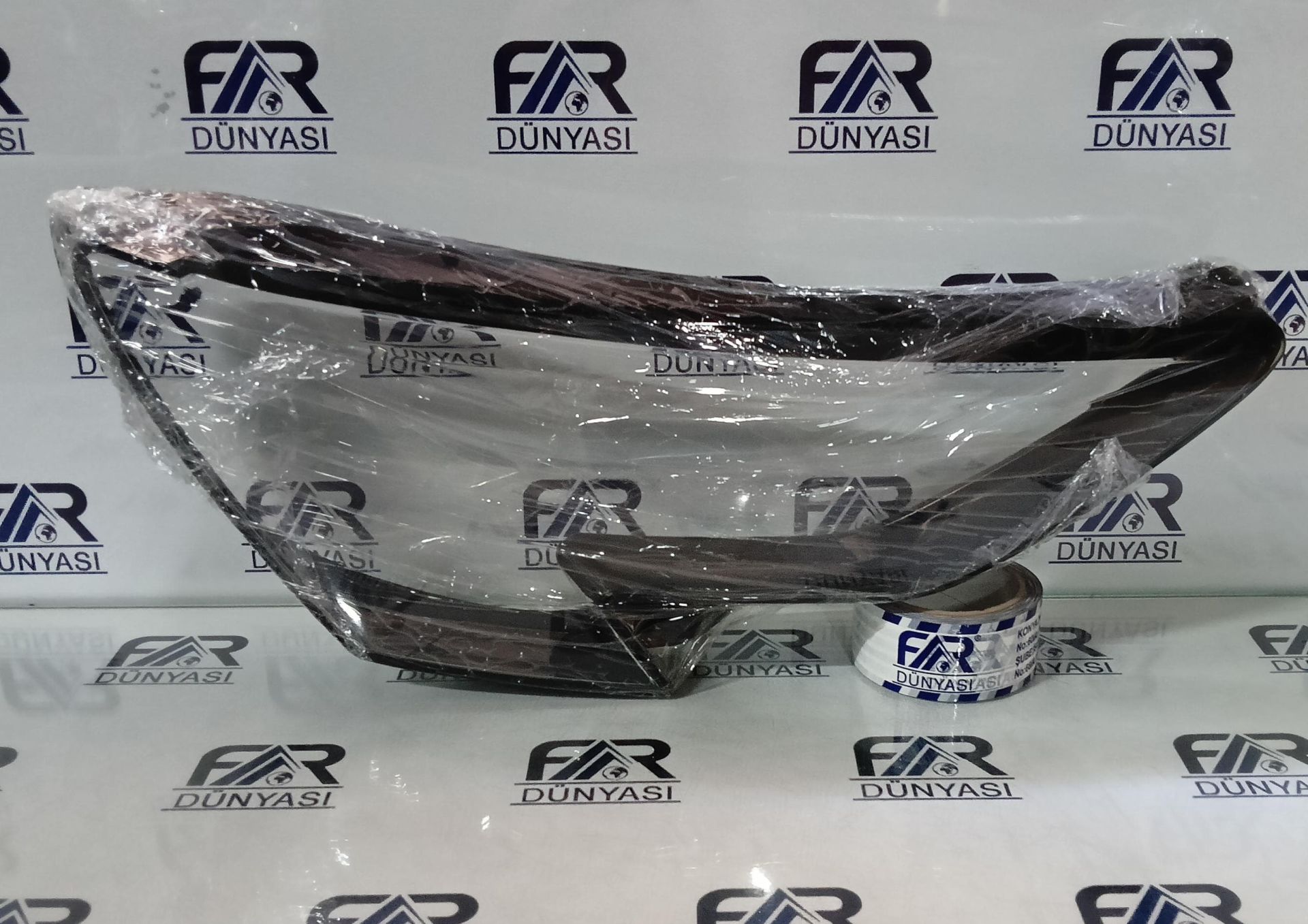 AUDI A3 2021-2022 SAĞ FAR CAMI 7AJRUWCAB3