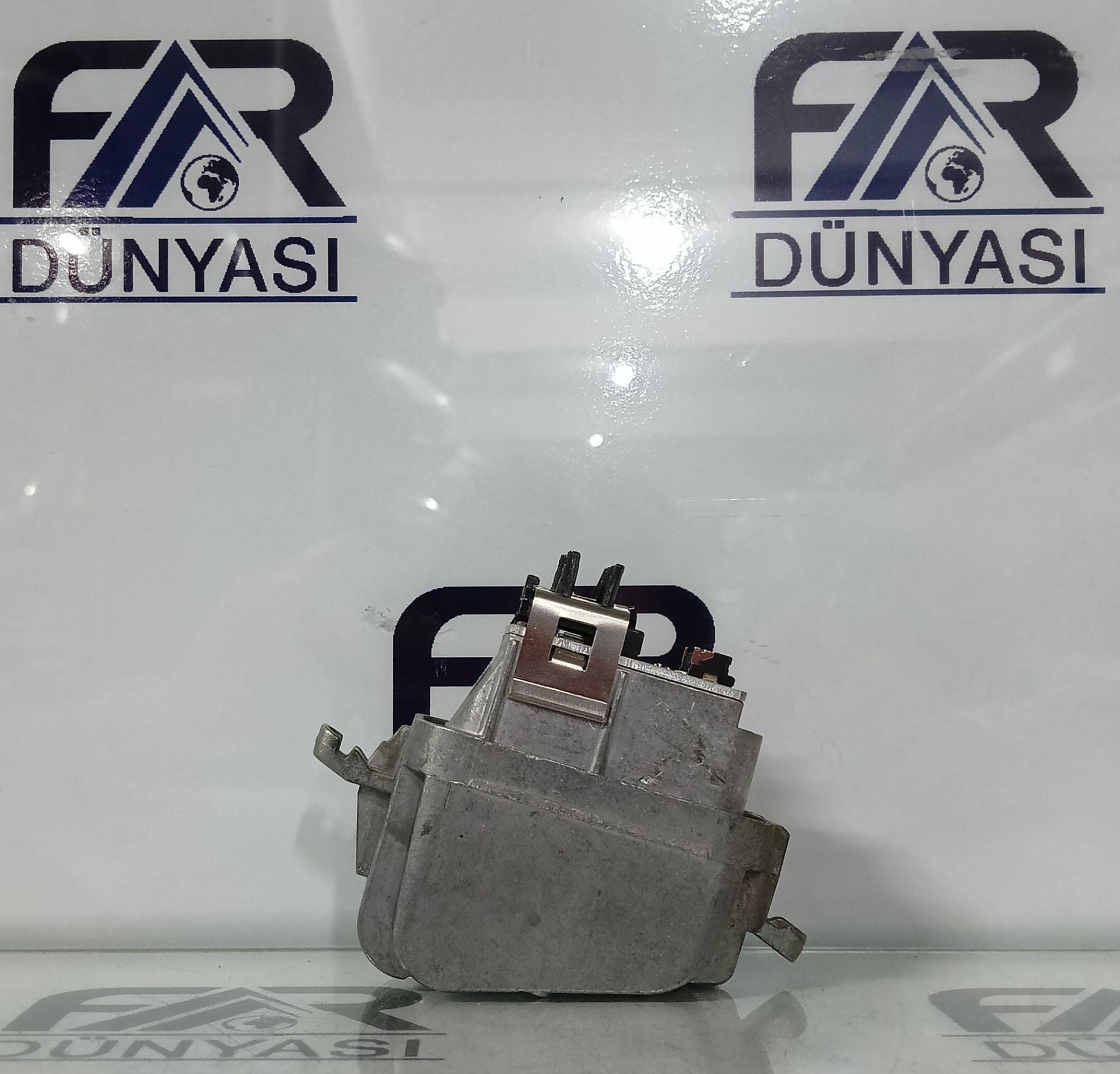 AUDI A5  8T  8F  8T8 LED FAR MODÜLÜ 1305715178