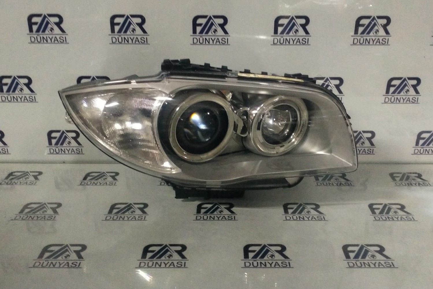 BMW 1 SERISI E87 XENON ADAPTIVE SAG FAR 08-11 ORIJINAL CIKMA 89313589  043915  63116952608