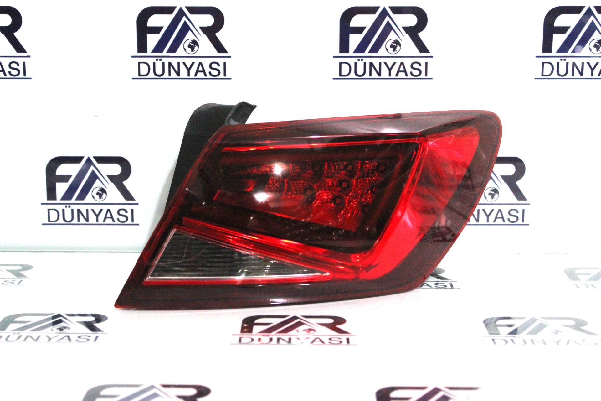 SEAT LEON 3 LED SAG DIS STOP 13-17 ORIJINAL CIKMA 5F9945208A