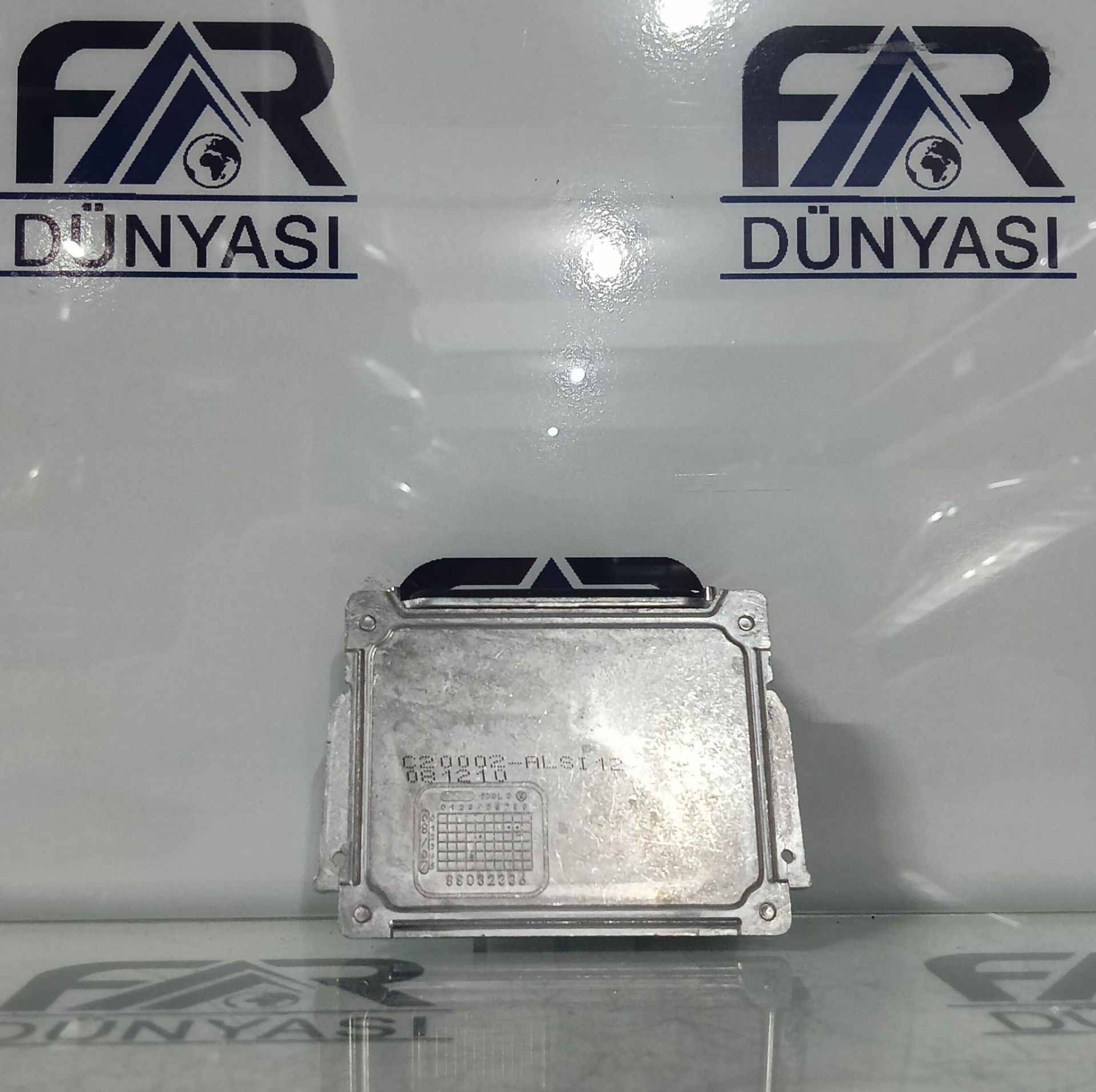 AUDI Q7 FAR BEYNİ 4L907391