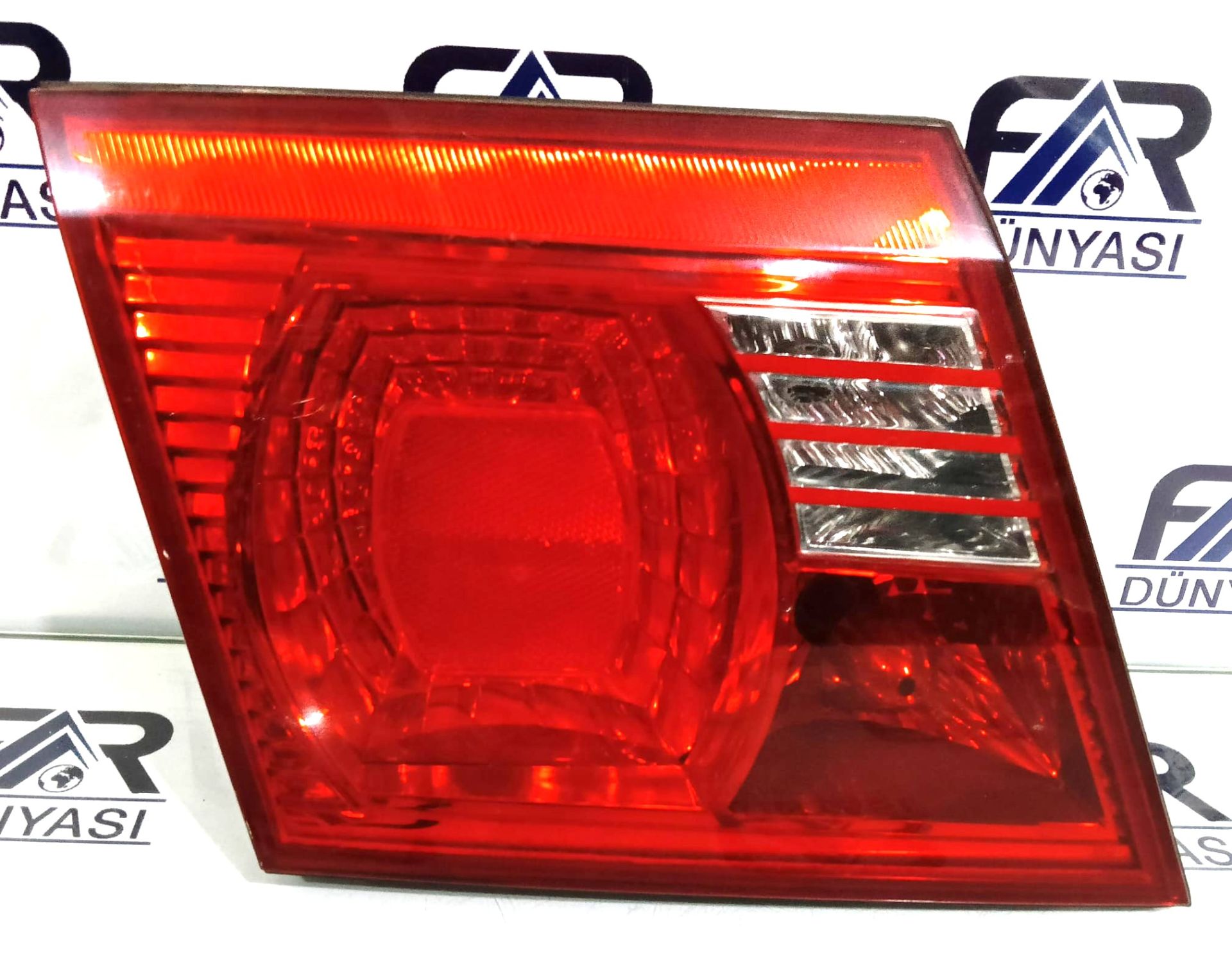 KIA MAGENTIS SOL IC STOP 00-06 ORIJINAL CIKMA 924103C110