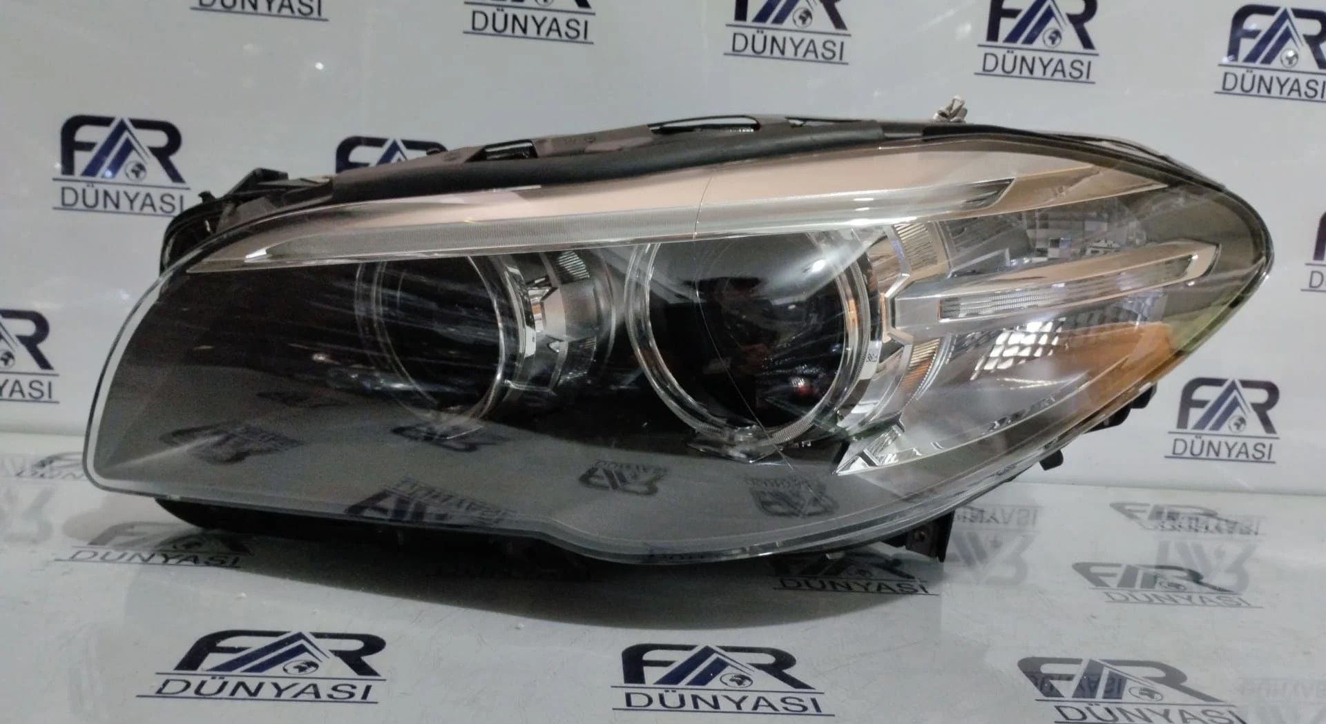 BMW 5 SERISI F10 LCI SOL FAR 13-17 ORIJINAL CIKMA 1EL011087-21 7317131-07 1EL011087-71