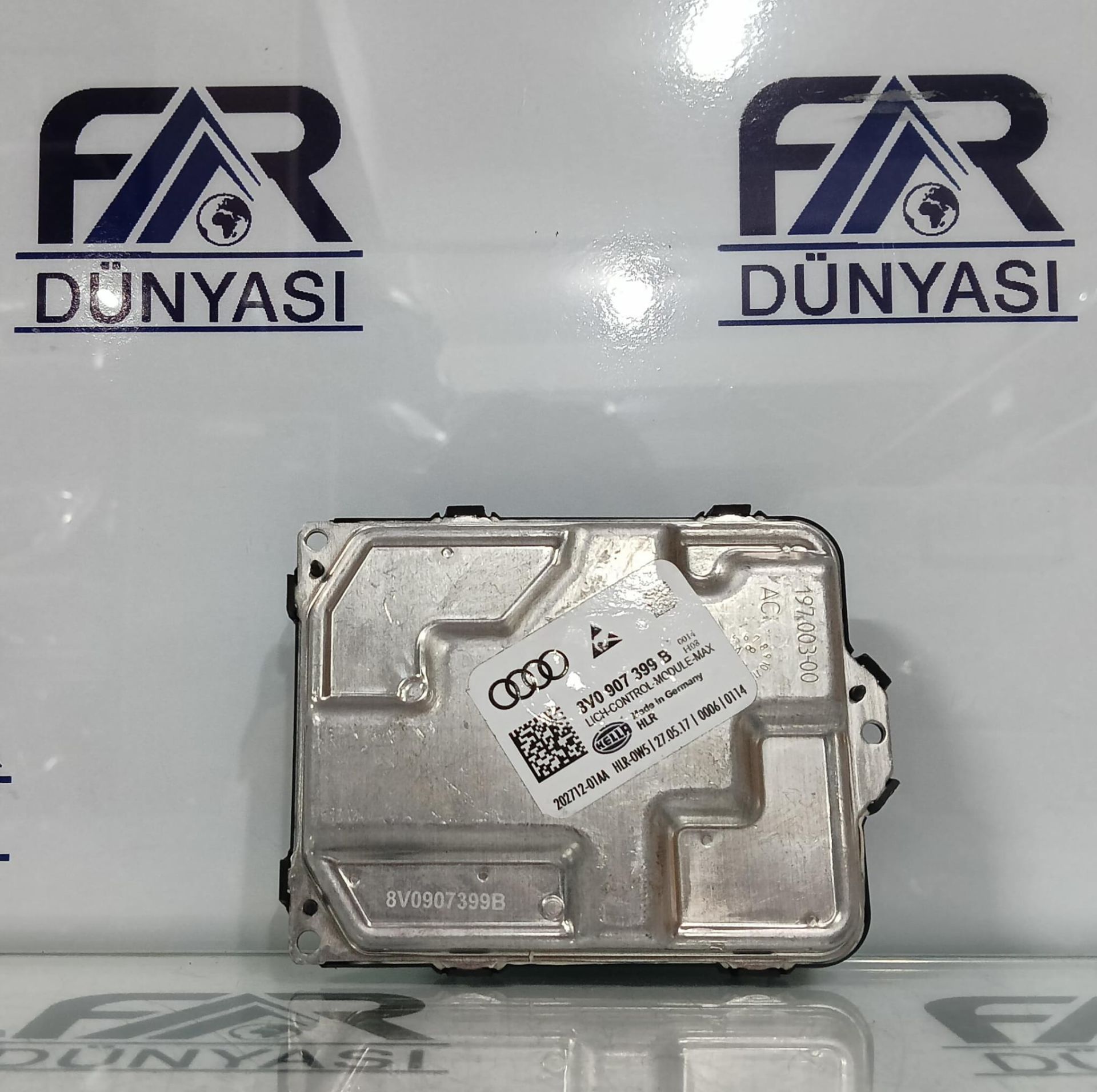 VOLKSWAGEN TIGUAN 2017-2021 LED FAR BEYNİ 8V0907399B