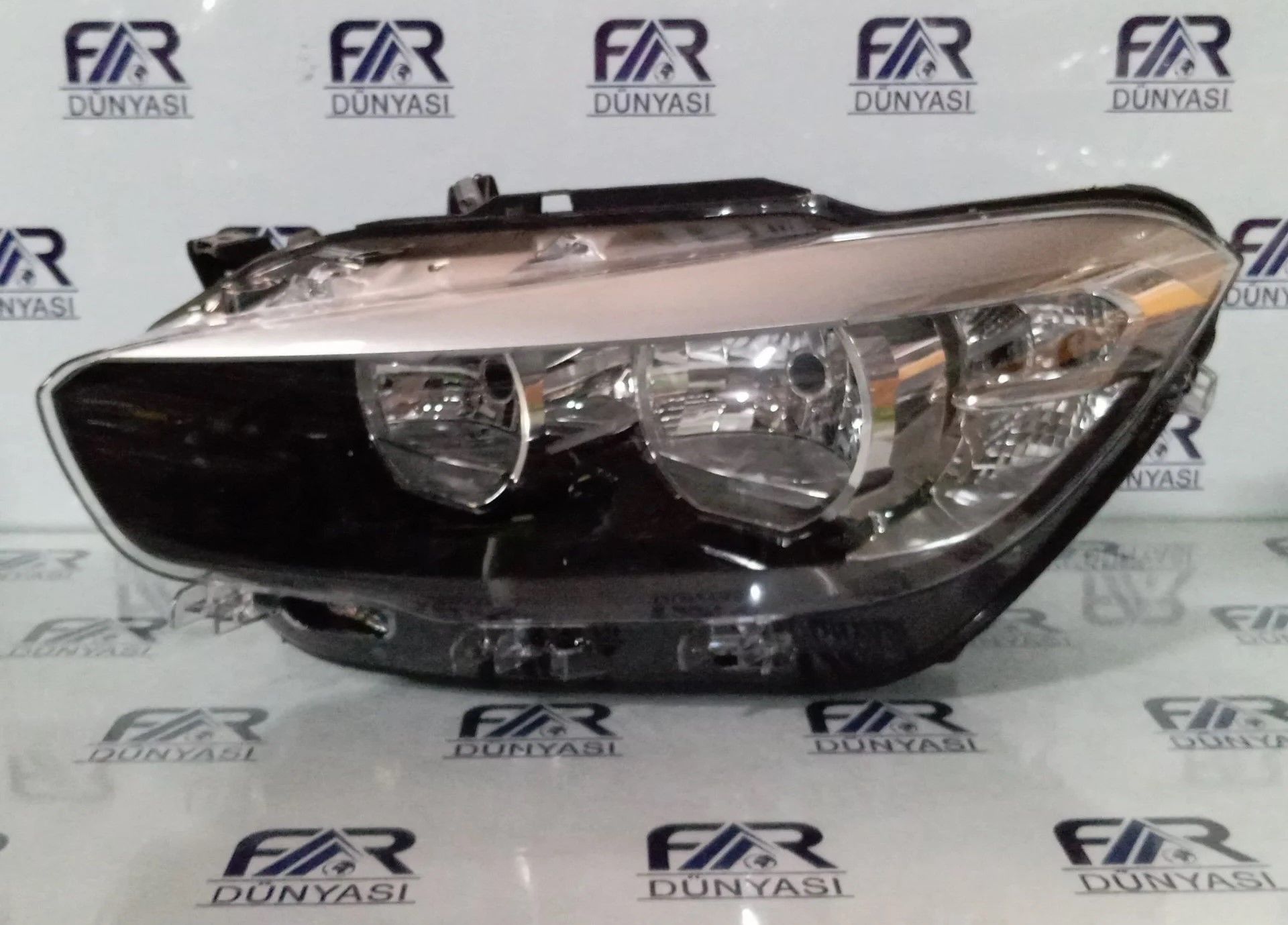 BMW 1 SERISI F20 F21 LCI SOL FAR 15-19 ORIJINAL CIKMA 1EG011919-01  A9735839111