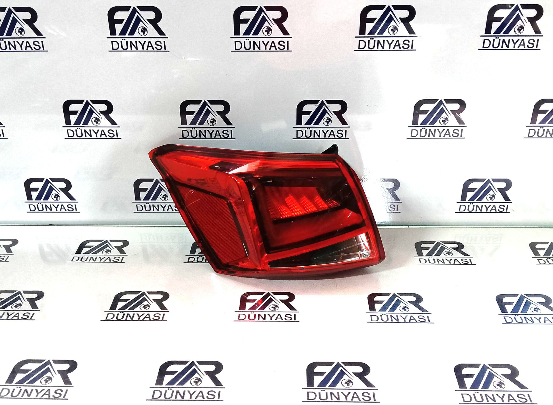 SEAT ARONA LED SOL DIS STOP 18-22 ORIJINAL CIKMA 6FD945207B
