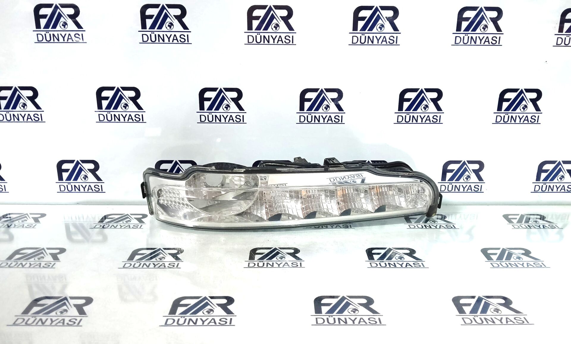 MERCEDES C CLASS W967 ATEGO 3 LED SAG SINYAL 13-24 ORIJINAL CIKMA A9678200421