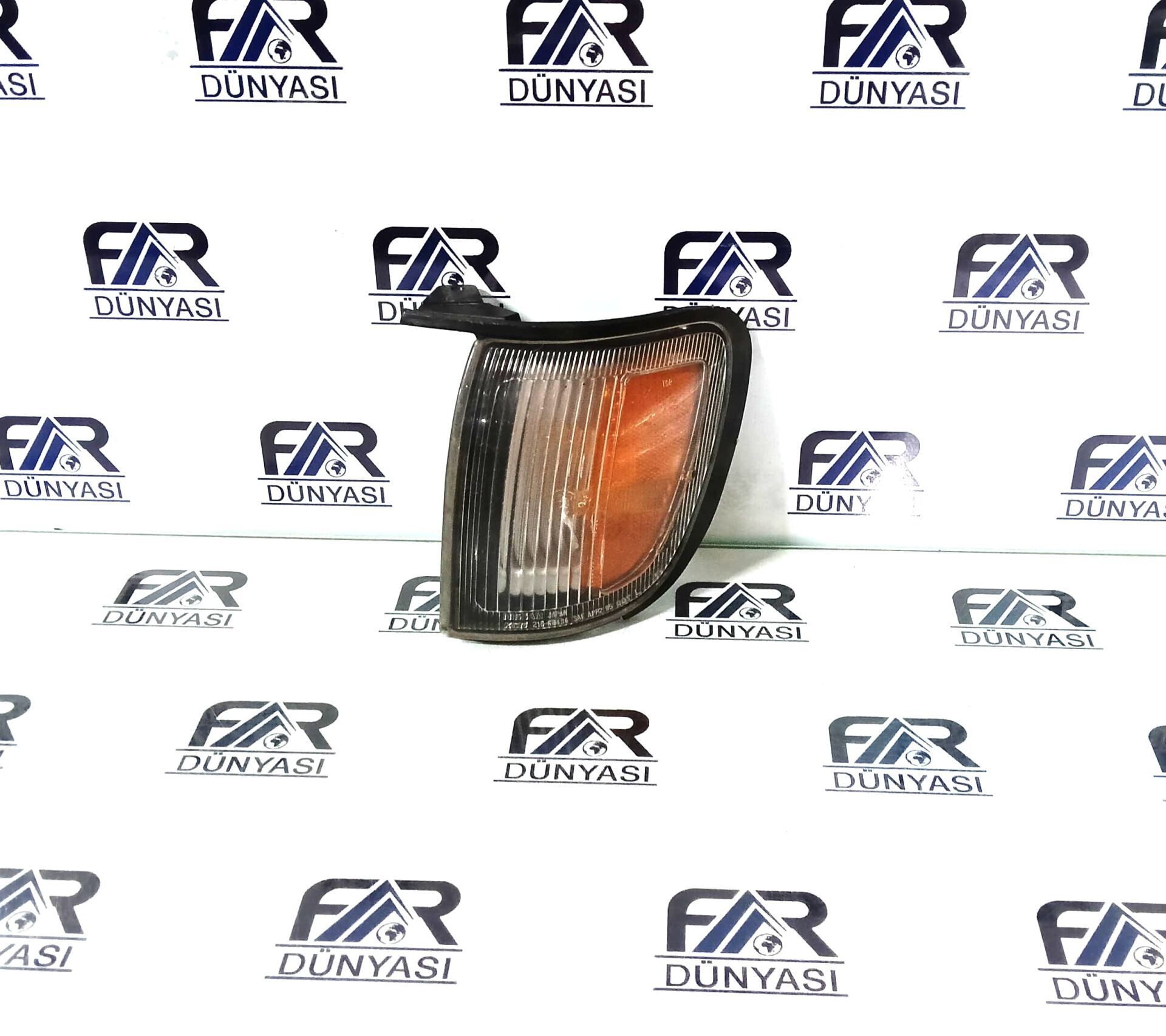 NISSAN PATHFINDER SOL SINYAL 95-98 ORIJINAL CIKMA 26115-0W025