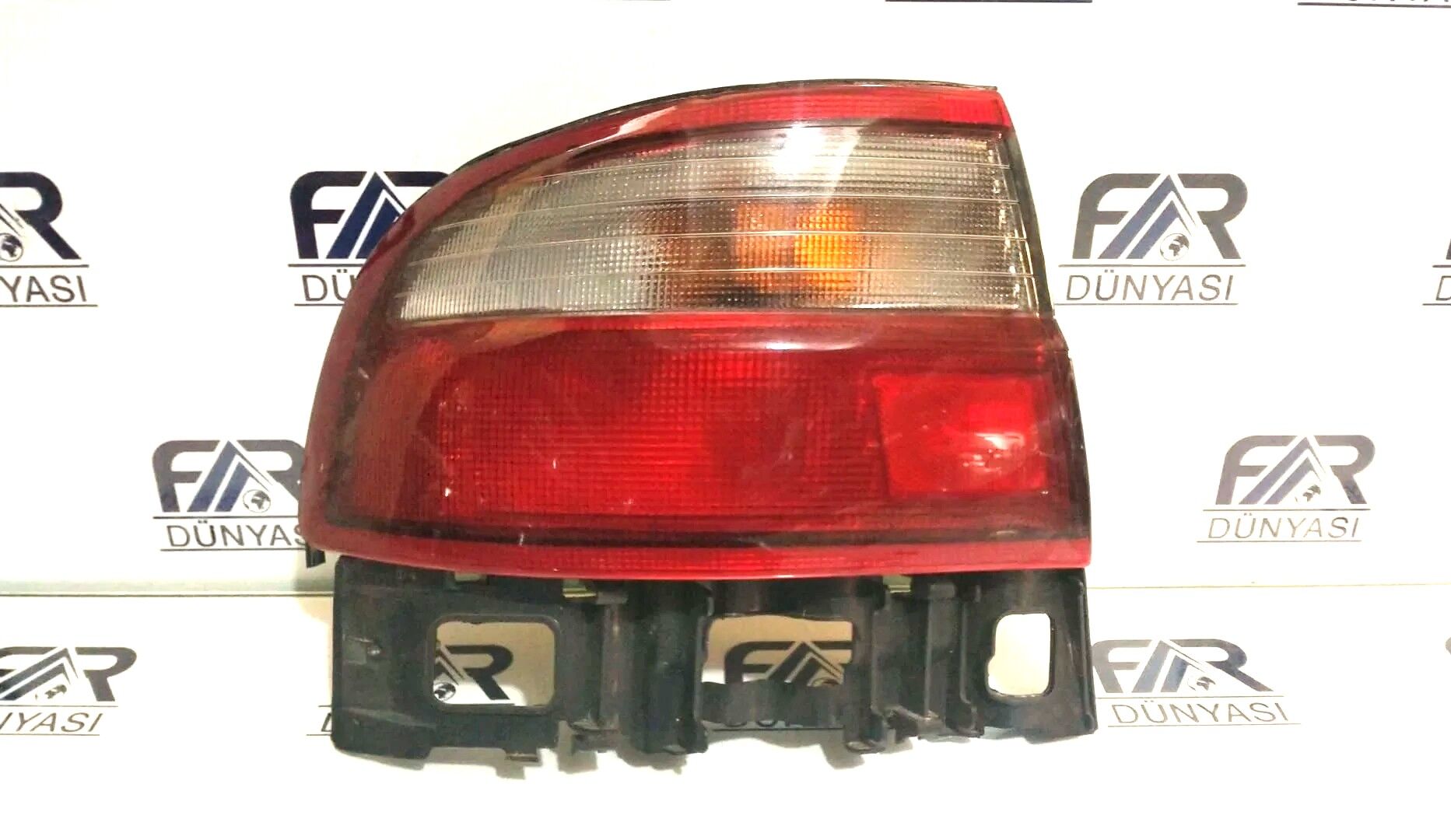 TOYOTA CORONA SOL DIS STOP 92-96 ORIJINAL CIKMA 81560-2B260