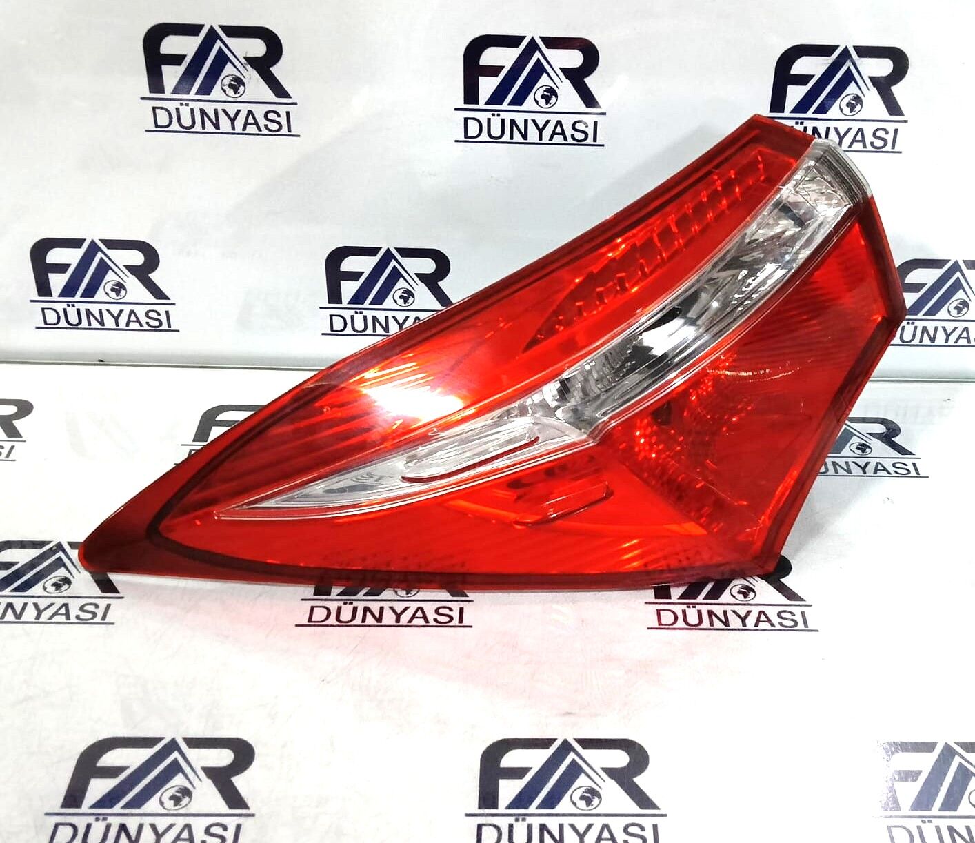TOYOTA COROLLA SOL DIS STOP 13-16 ORIJINAL SIFIR 81560-02790