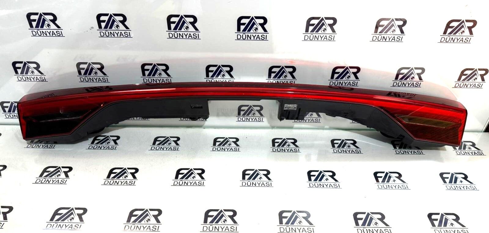 AUDI A7 S7 LED BAGAJ STOP 19-25 ORIJINAL CIKMA 4K8945095C