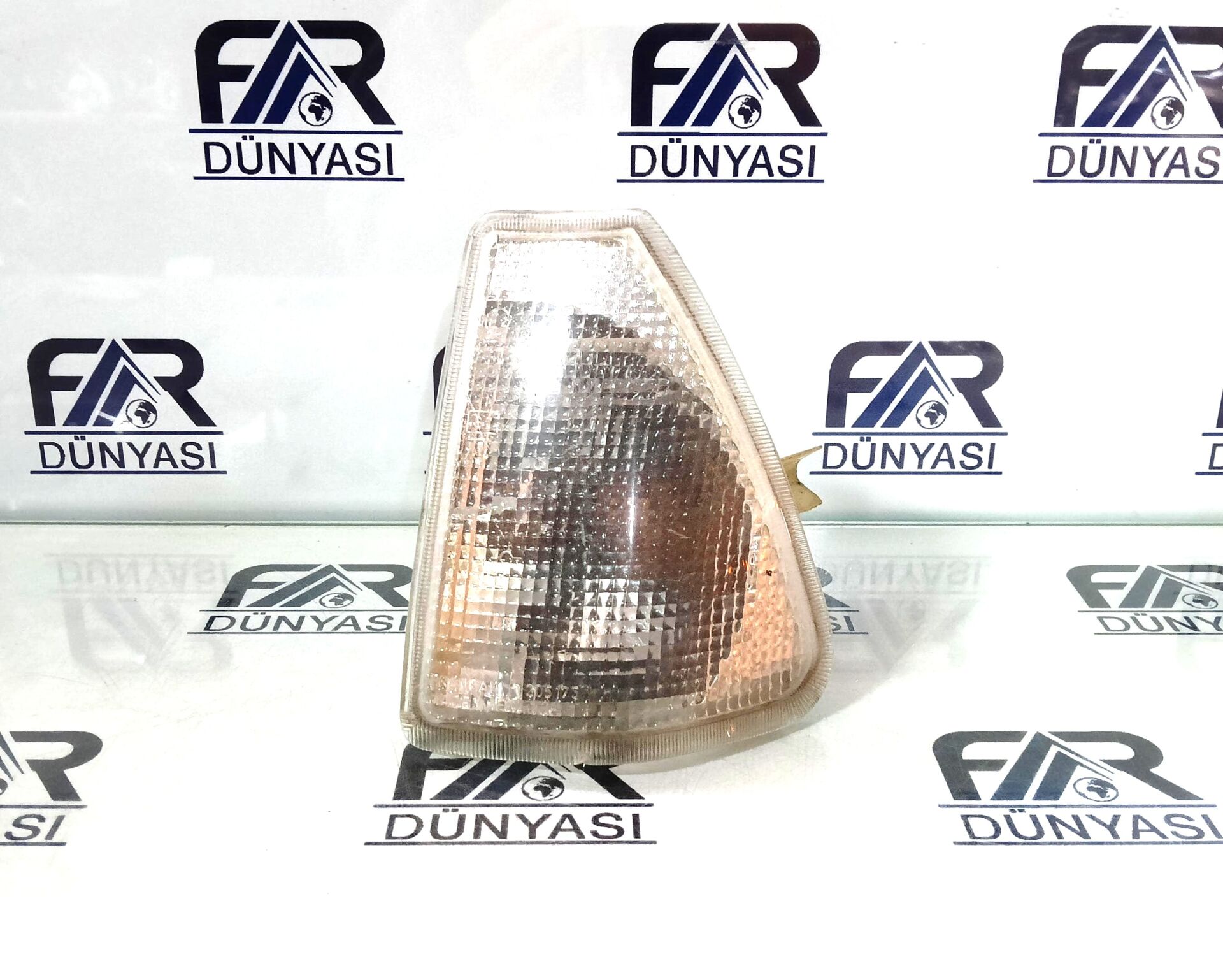 RENAULT R18 SOL SINYAL 78-91 ORIJINAL CIKMA 1205175
